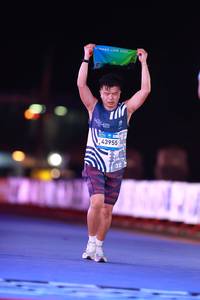 BIB: 
                            <button type="button" onclick="openModal(23603925)" class="btn btn-primary btn-sm float-right btn-popup" data-toggle="modal" data-target=".modal-high-quality">
                        <i class="fas fa-shopping-cart"></i> Add to Cart
                    </button>
                                            <button type="button" onclick="isThisMe(23603925, true)" class="btn btn-success btn-sm float-right btn-popup btn-isme hidden" data-toggle="tooltip" data-placement="bottom" title="นี่คือรูปของคุณใช่ไหม คลิกที่นี่เพื่อเอาเข้าอัลบั้ม">
                        <i class="fas fa-plus"></i> Add to album
                    </button>
                    <button type="button" onclick="isThisMe(23603925, false)" class="btn btn-warning btn-sm float-right btn-popup btn-isnotme hidden">
                        <i class="fas fa-ban"></i> Remove from album
                    </button>